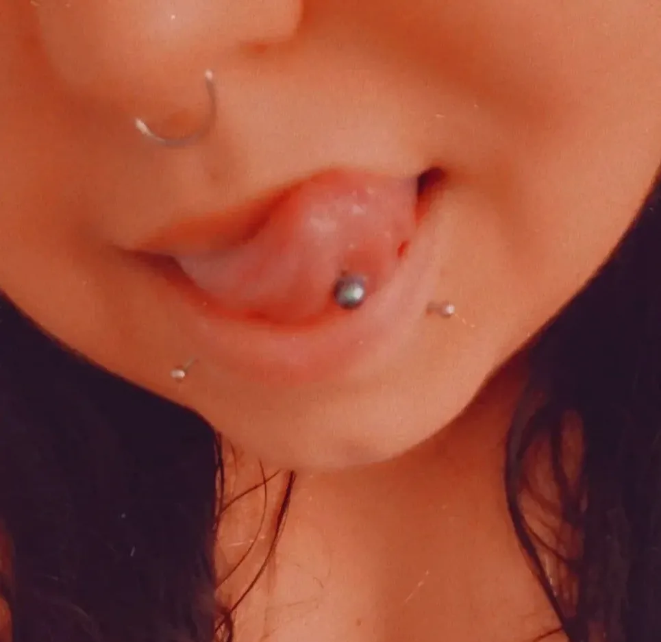 Millie, 30