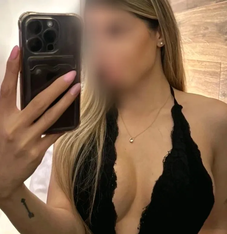 Priya, 29