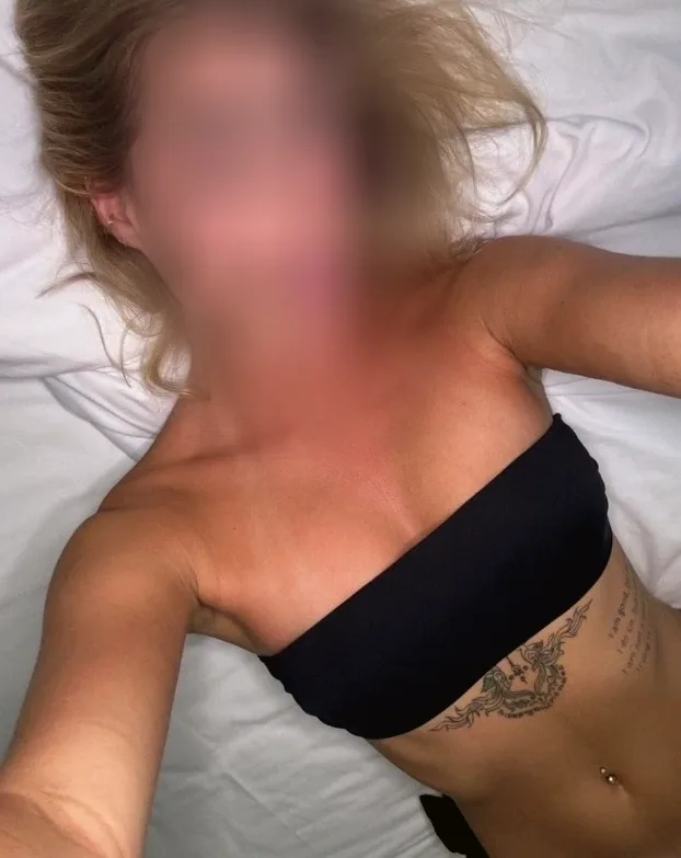 Saoirse, 23